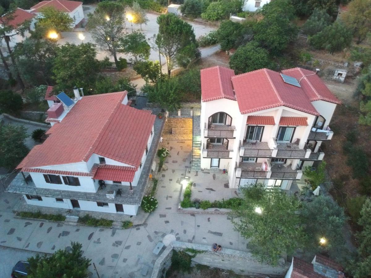 Raxes Kastanies Despina Studios # 4 Raches  Екстериор снимка